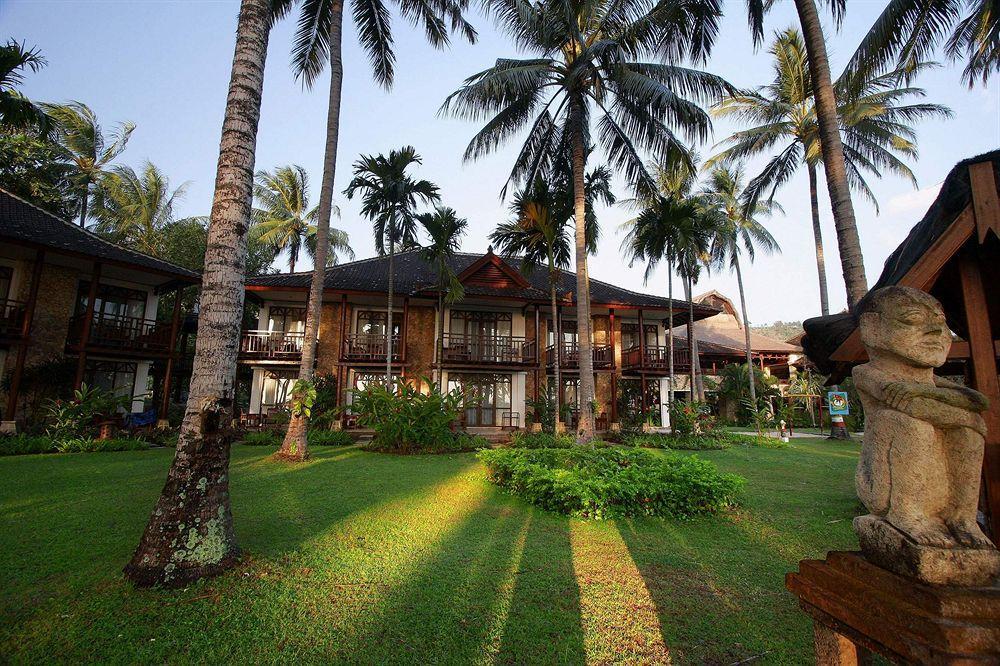 Holiday Resort Lombok Сенггігі Екстер'єр фото